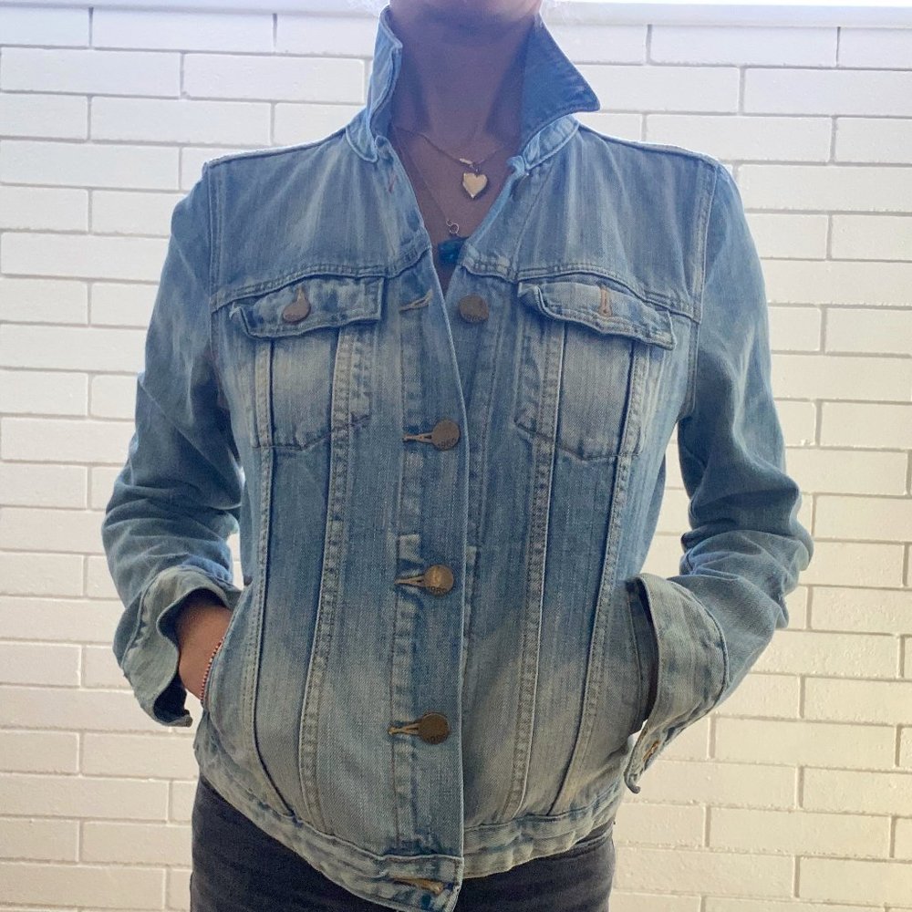Distressed Gap Jean Jacket